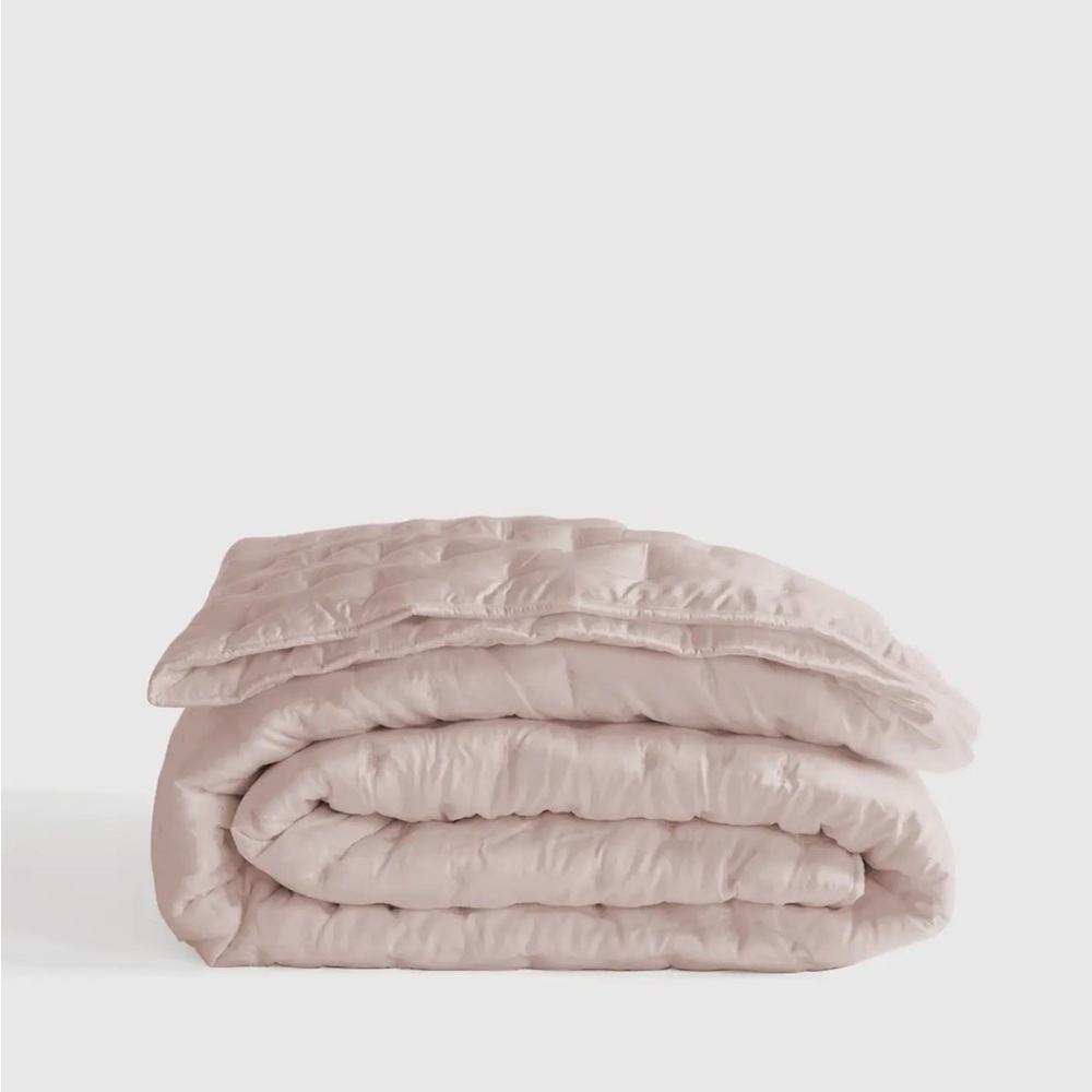NWOT QUINCE Bamboo Dream Quilt Full/Queen Soft Blush 5307 - Picture 4 of 4